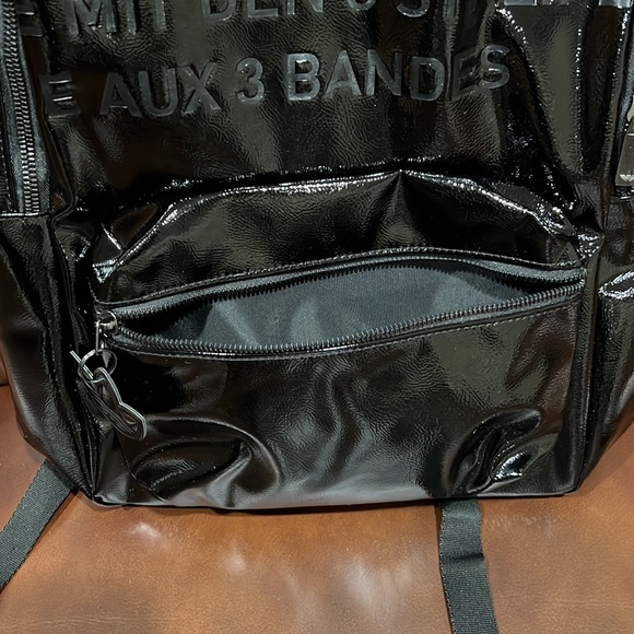 ADIDAS ORIGINALS GRAPHIC Men or Women A MODERN BACKPACK BLACK New - Picture 4 of 6